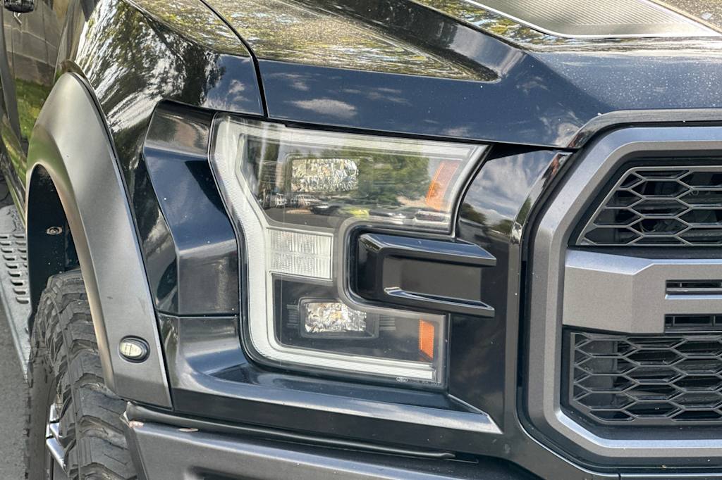 Thumbnail: 2019 Ford F-150 - 4