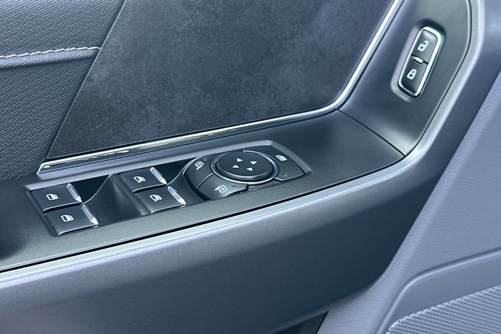 Thumbnail: 2025 Ford F-150 - 19