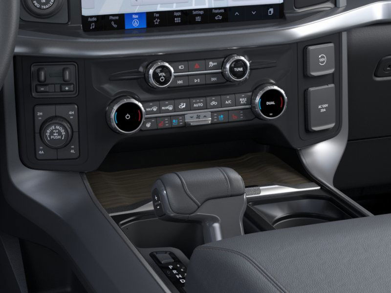 2025 Ford F-150 Lariat 18