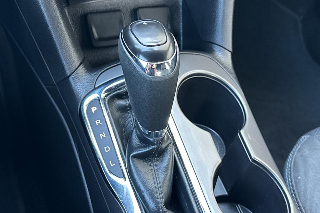 Thumbnail: 2017 Chevrolet Cruze - 14
