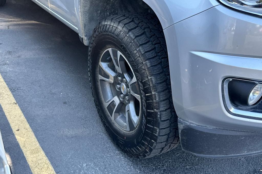 Thumbnail: 2019 Chevrolet Colorado - 4