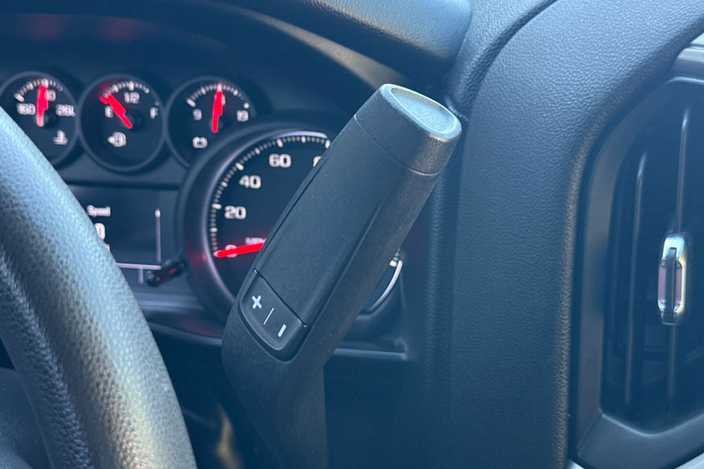 Thumbnail: 2019 Chevrolet Silverado 1500 - 24