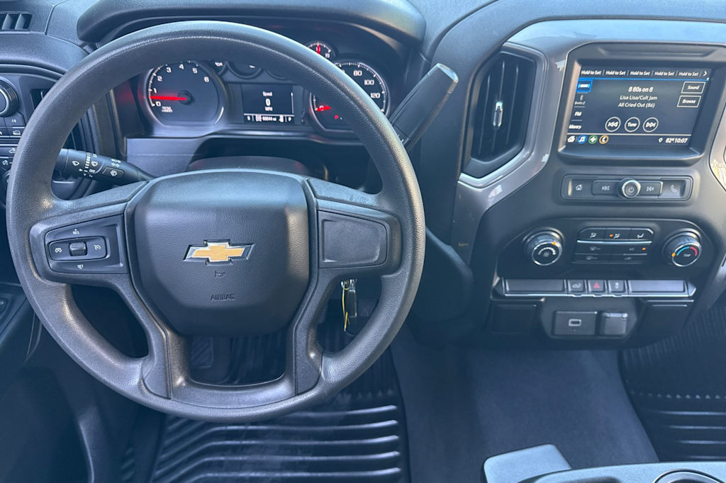 Thumbnail: 2019 Chevrolet Silverado 1500 - 11