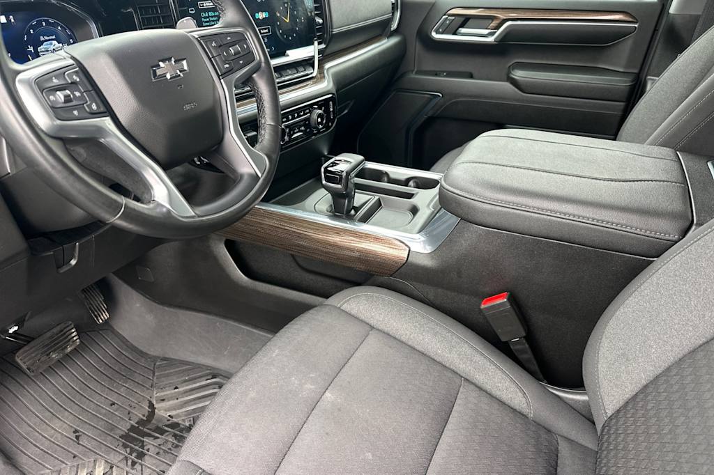 Thumbnail: 2023 Chevrolet Silverado 1500 - 9