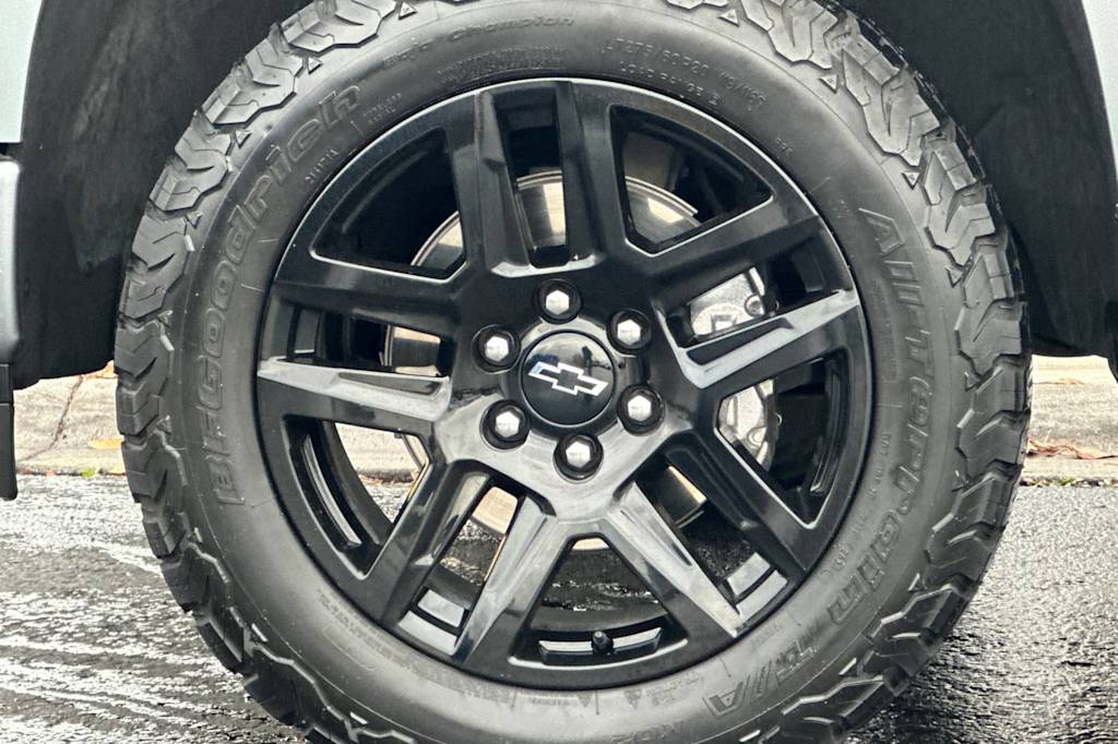 Thumbnail: 2023 Chevrolet Silverado 1500 - 7