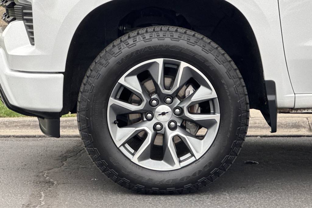 Thumbnail: 2022 Chevrolet Silverado 1500 - 7