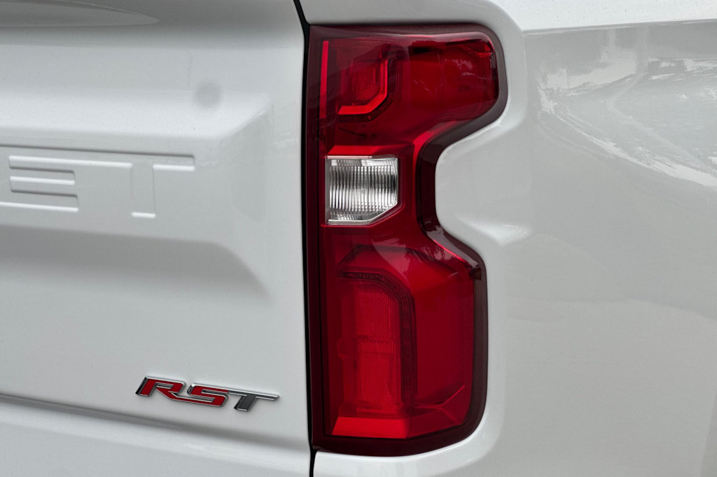 Thumbnail: 2022 Chevrolet Silverado 1500 - 28
