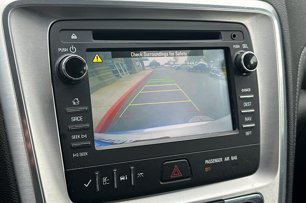 Thumbnail: 2014 GMC Acadia - 24