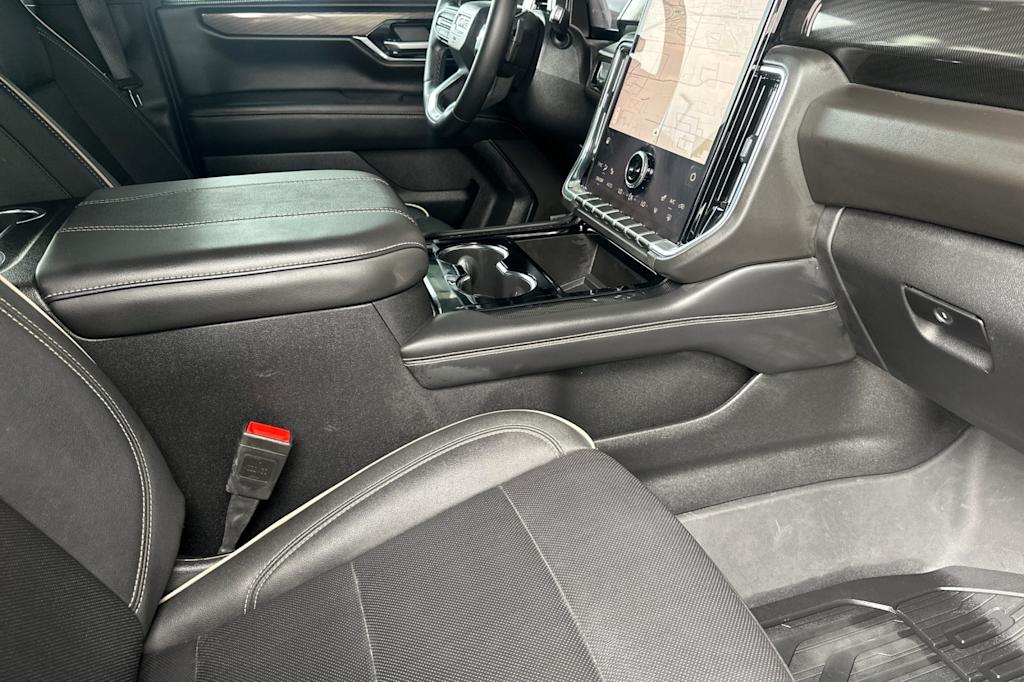 Thumbnail: 2025 GMC Yukon - 9