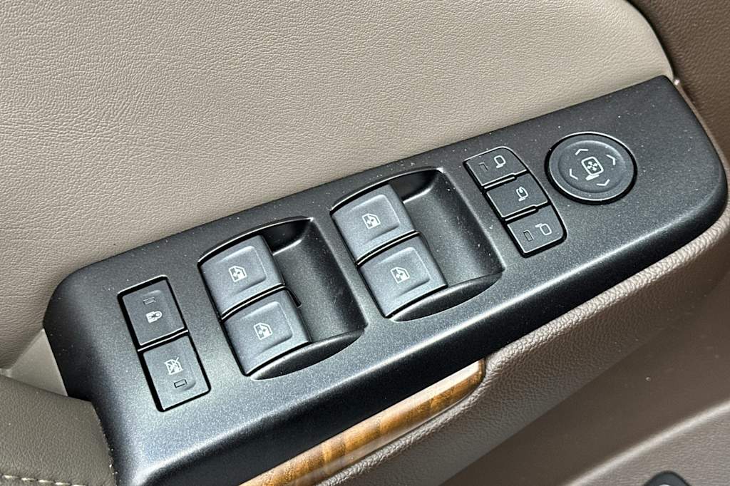 Thumbnail: 2020 GMC Yukon - 20