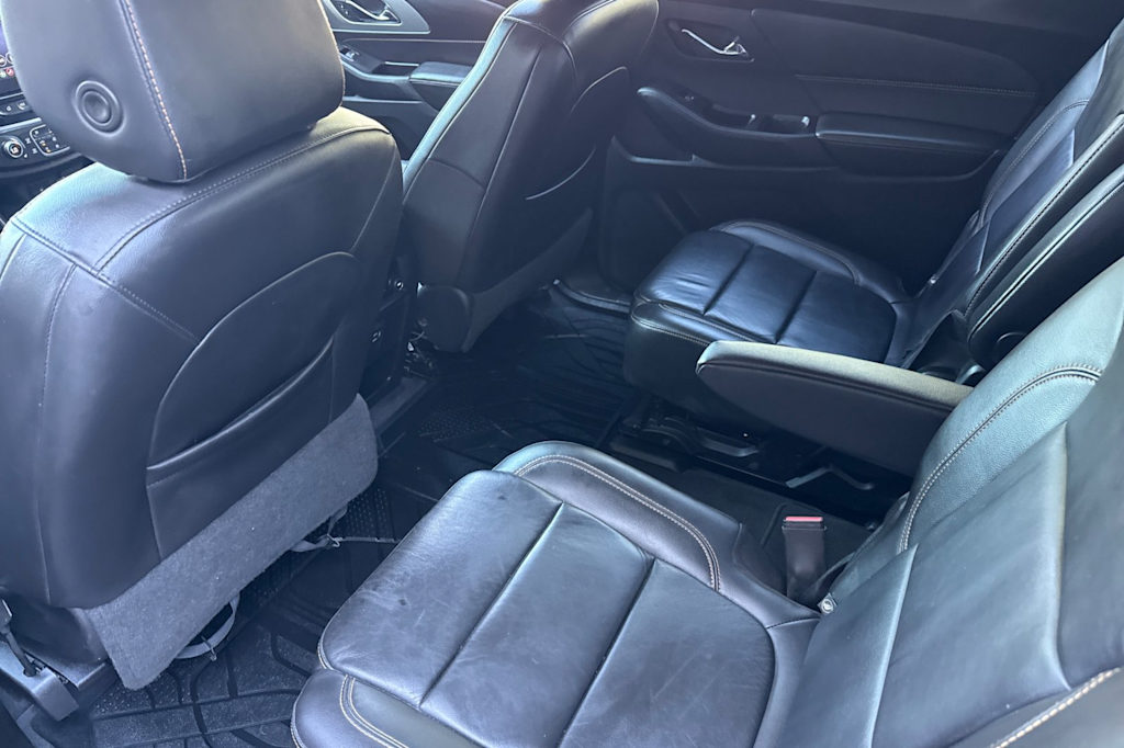 Thumbnail: 2020 Chevrolet Traverse - 10