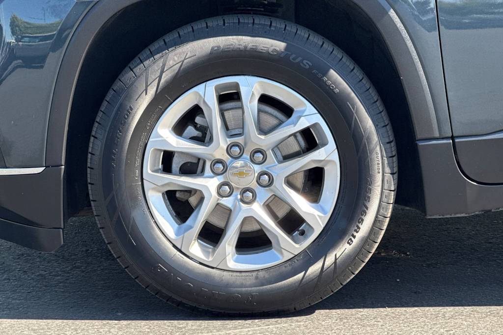 Thumbnail: 2020 Chevrolet Traverse - 7