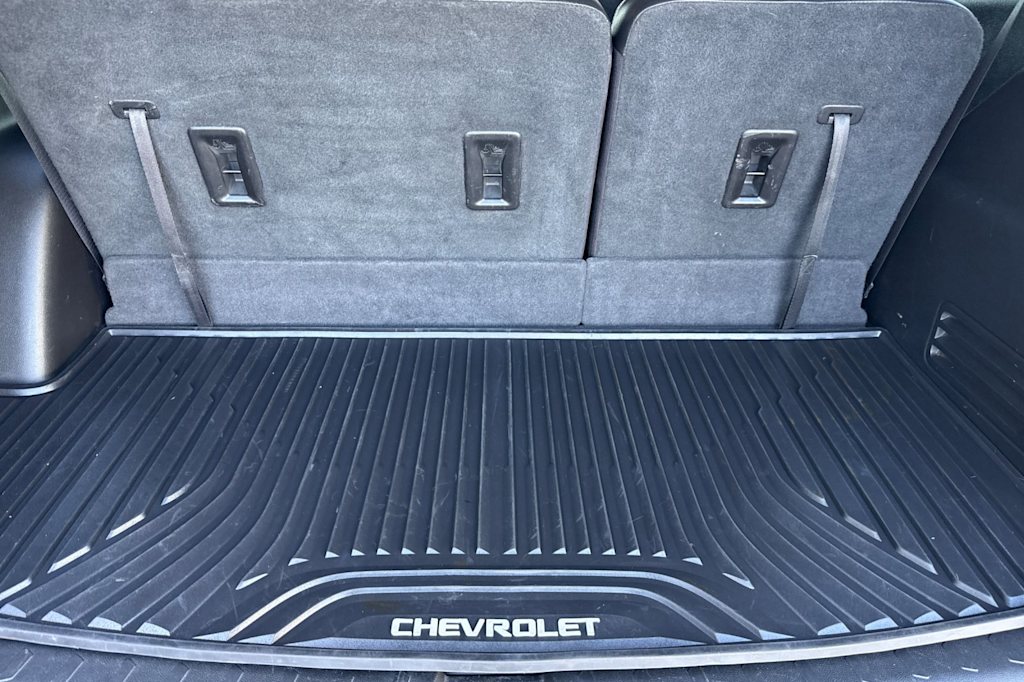 Thumbnail: 2020 Chevrolet Traverse - 16