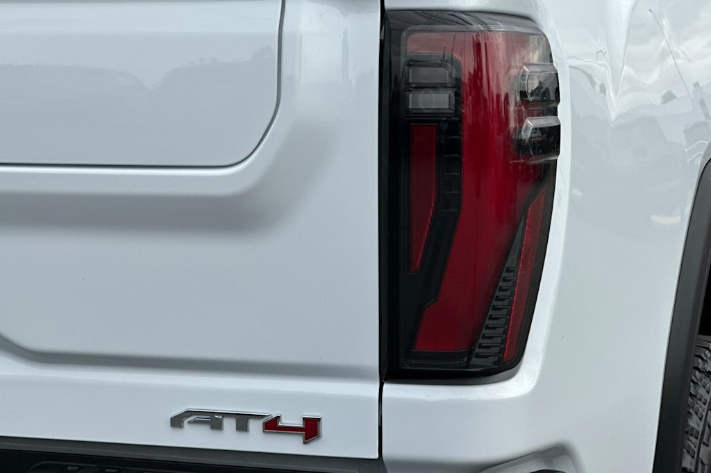 Thumbnail: 2025 GMC Sierra 2500 - 27