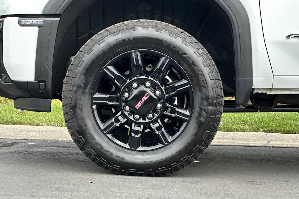 Thumbnail: 2025 GMC Sierra 2500 - 6