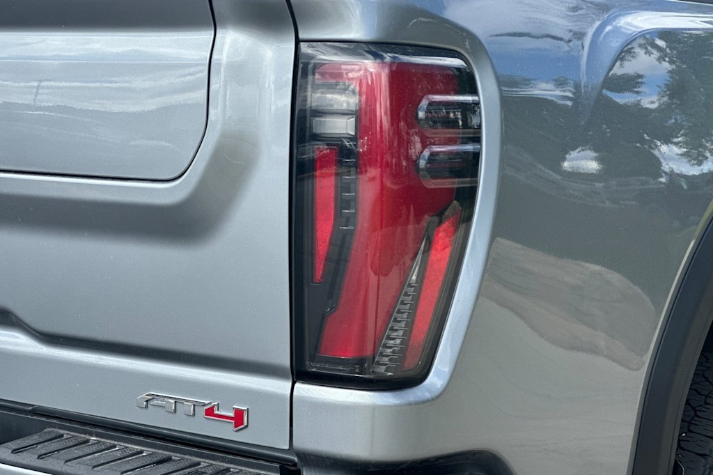 Thumbnail: 2026 GMC Sierra 3500 - 27