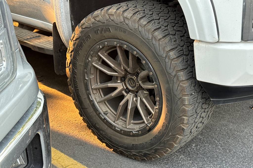 Thumbnail: 2020 GMC Sierra 1500 - 4