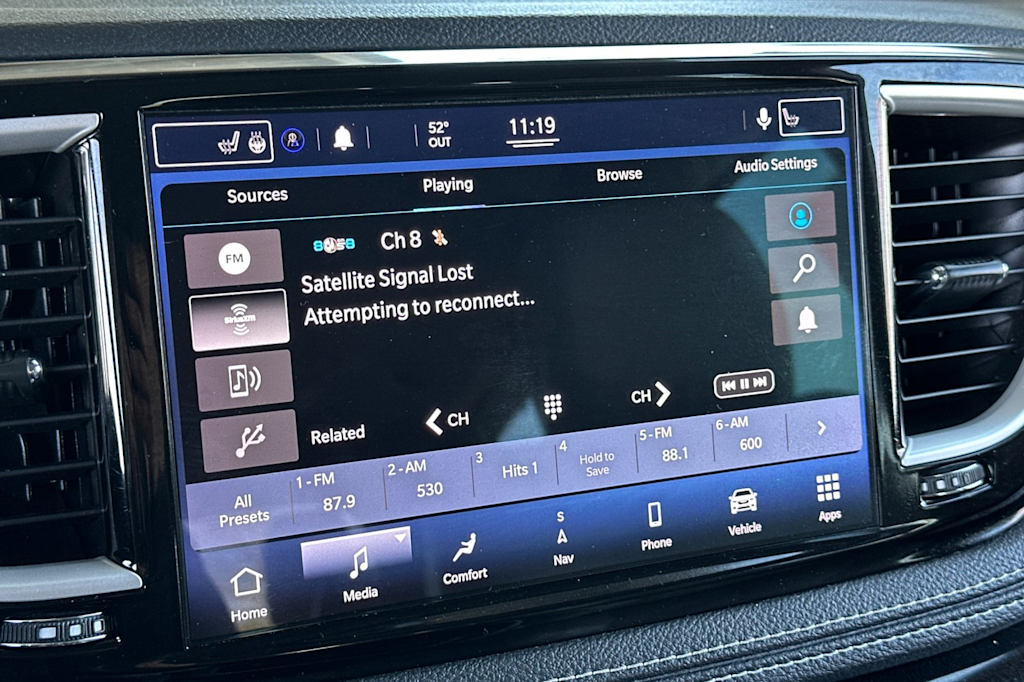 2021 Chrysler Pacifica Touring L 13