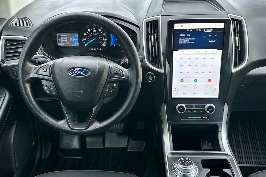 Thumbnail: 2022 Ford Edge - 8