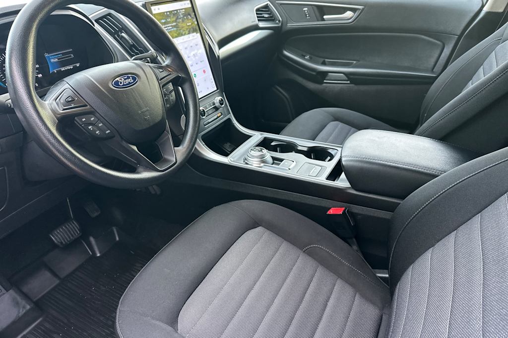 Thumbnail: 2022 Ford Edge - 9