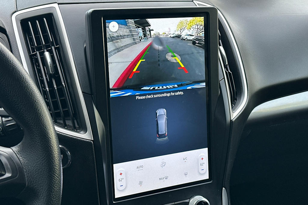 Thumbnail: 2022 Ford Edge - 23