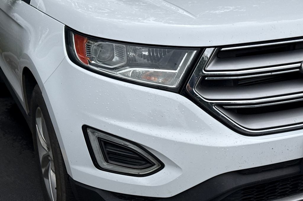 Thumbnail: 2017 Ford Edge - 10