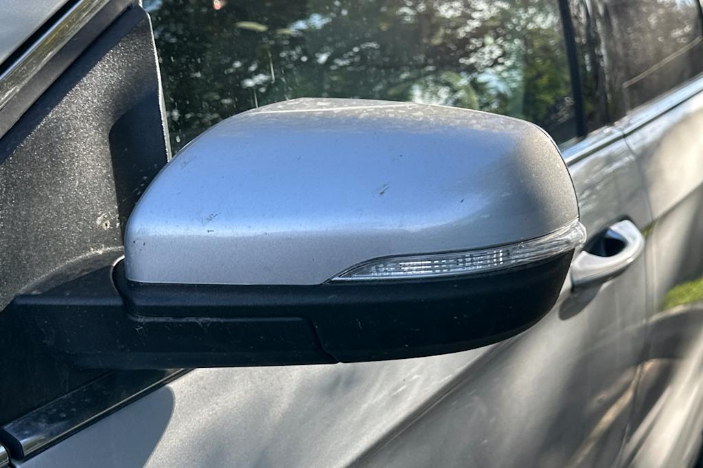 Thumbnail: 2019 Ford Edge - 8