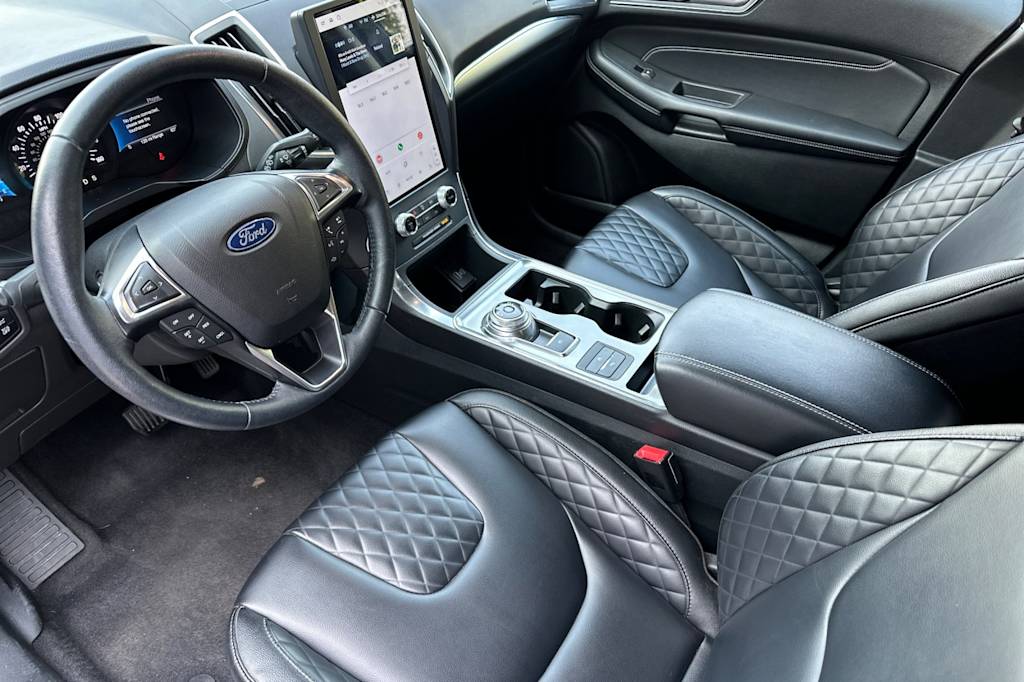 Thumbnail: 2023 Ford Edge - 8
