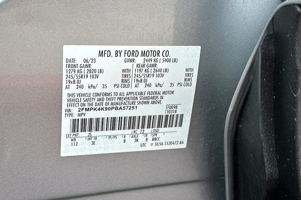 Thumbnail: 2023 Ford Edge - 17