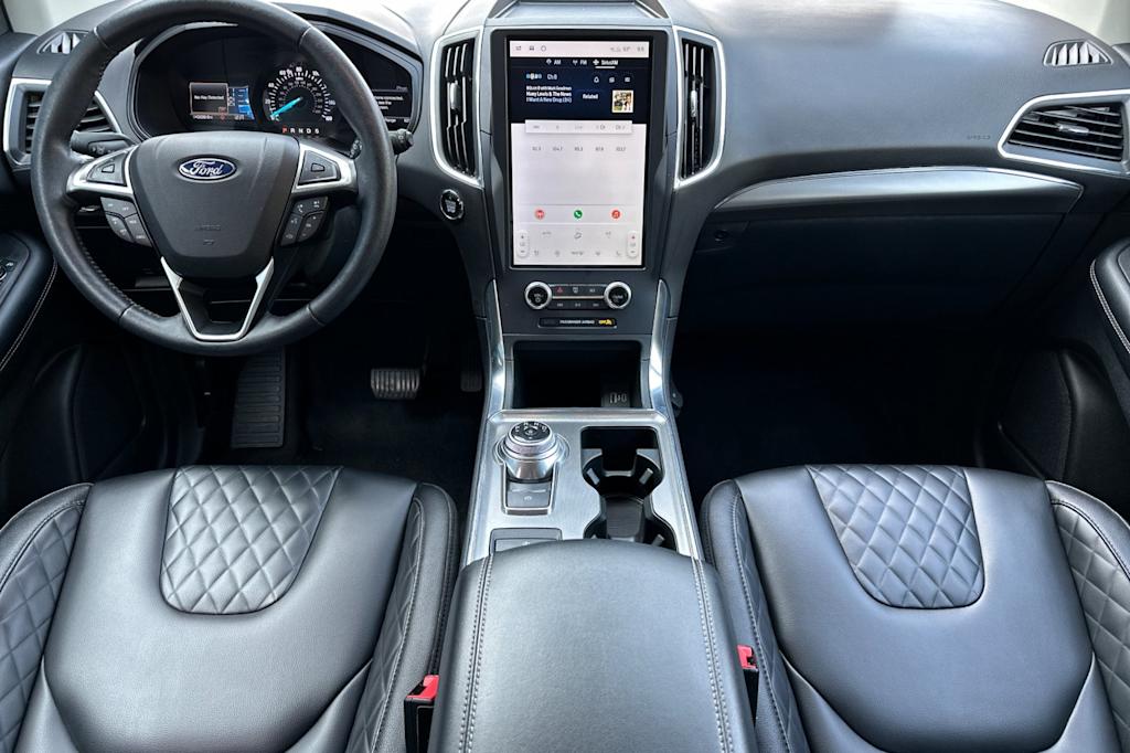 Thumbnail: 2023 Ford Edge - 2