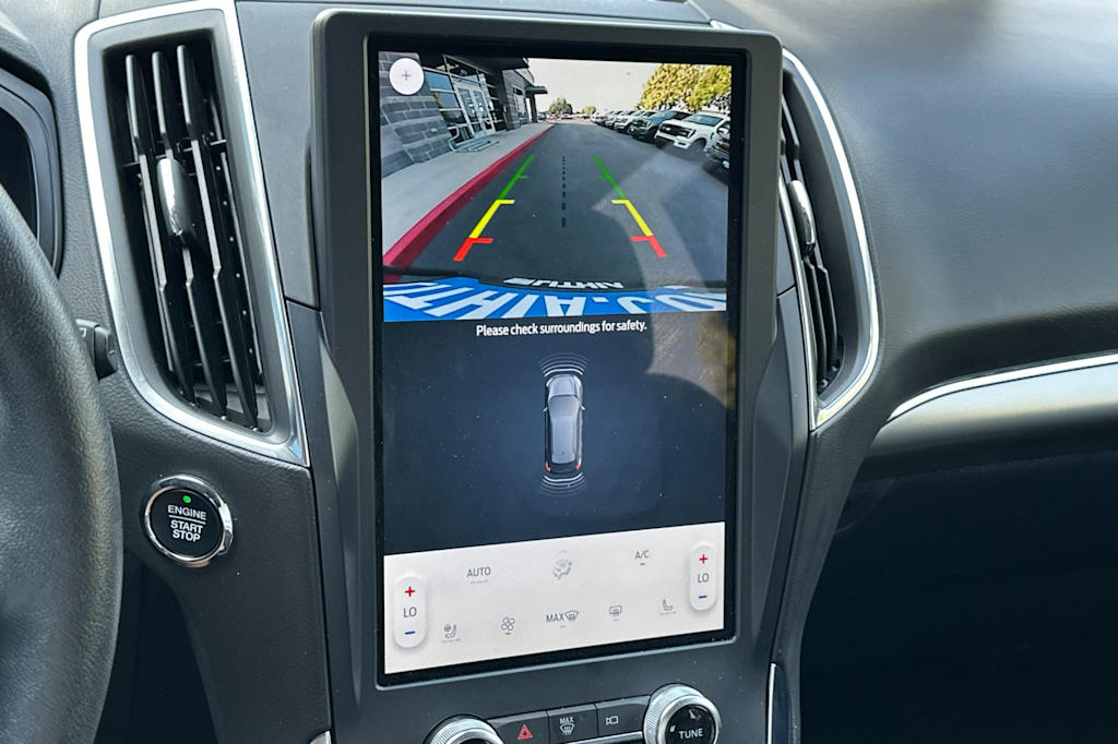 Thumbnail: 2023 Ford Edge - 23