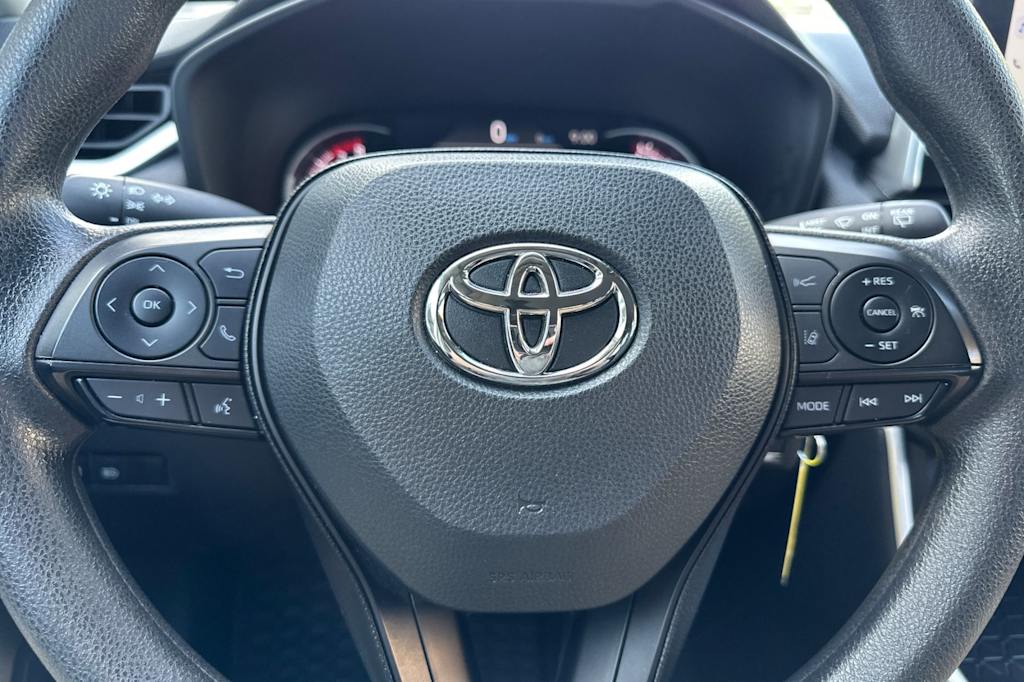 Thumbnail: 2025 Toyota RAV4 - 25
