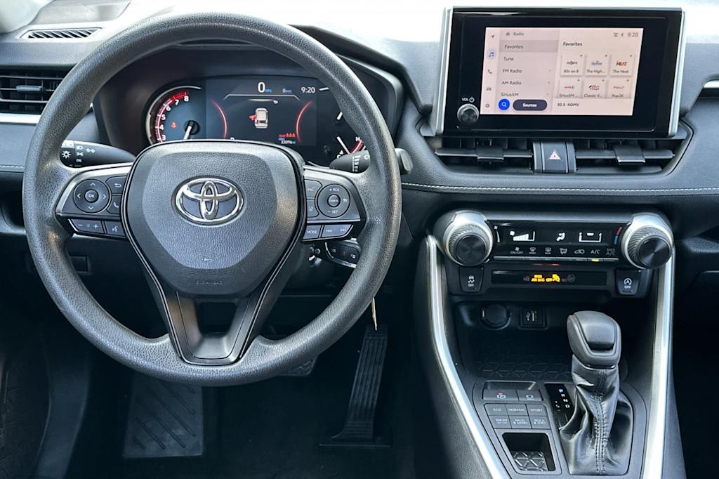 Thumbnail: 2025 Toyota RAV4 - 10