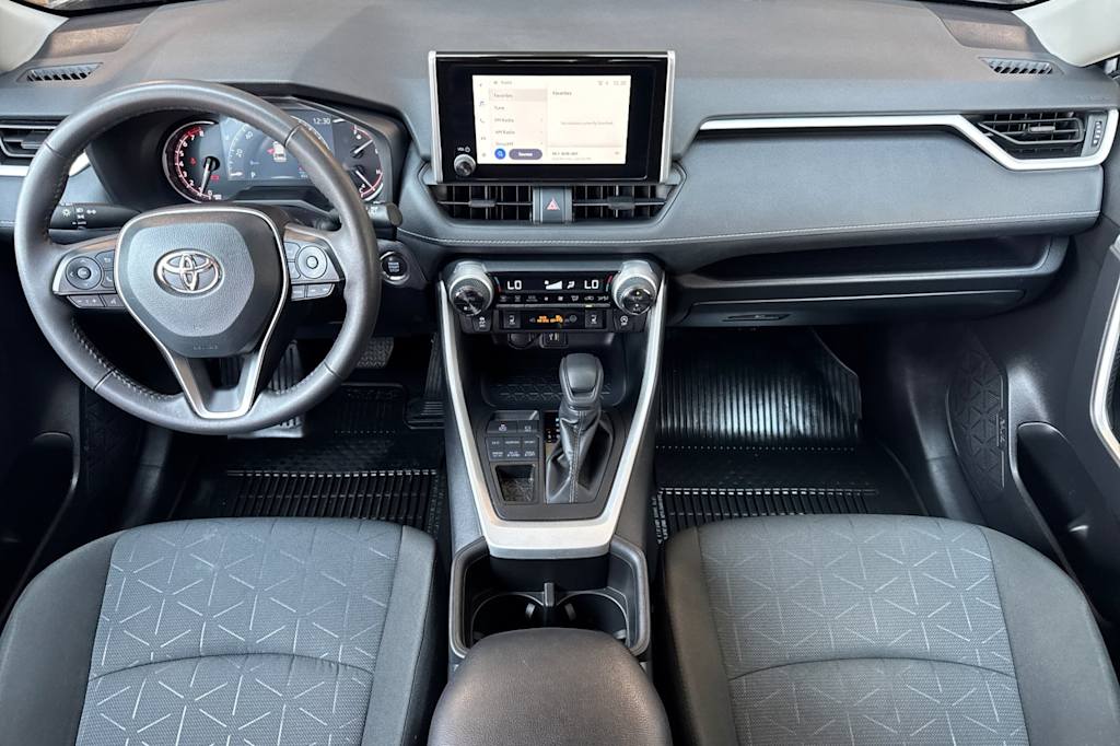 Thumbnail: 2025 Toyota RAV4 - 2