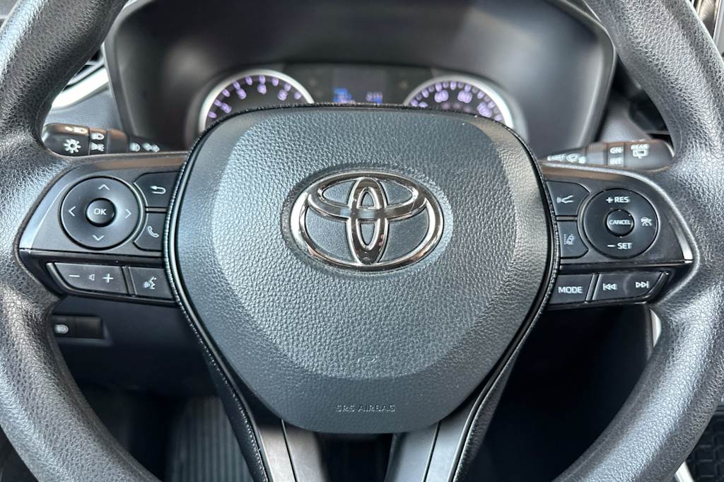 Thumbnail: 2020 Toyota RAV4 - 26