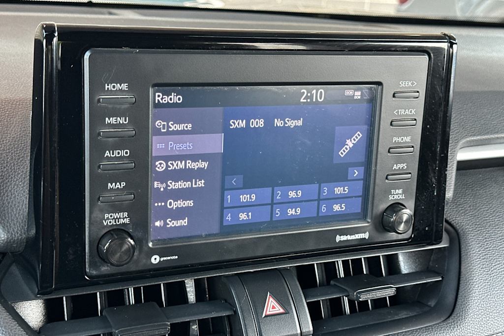 Thumbnail: 2020 Toyota RAV4 - 13