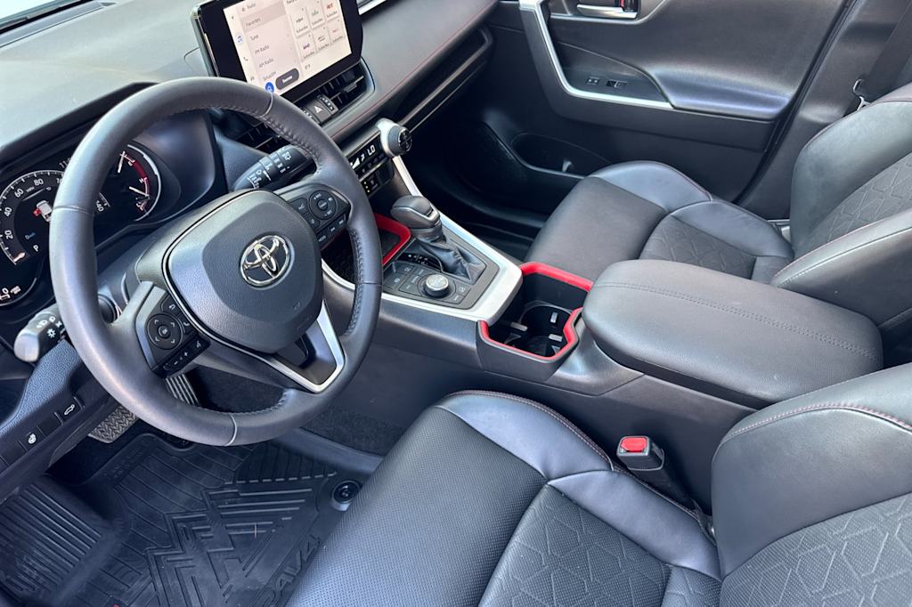 Thumbnail: 2023 Toyota RAV4 - 8