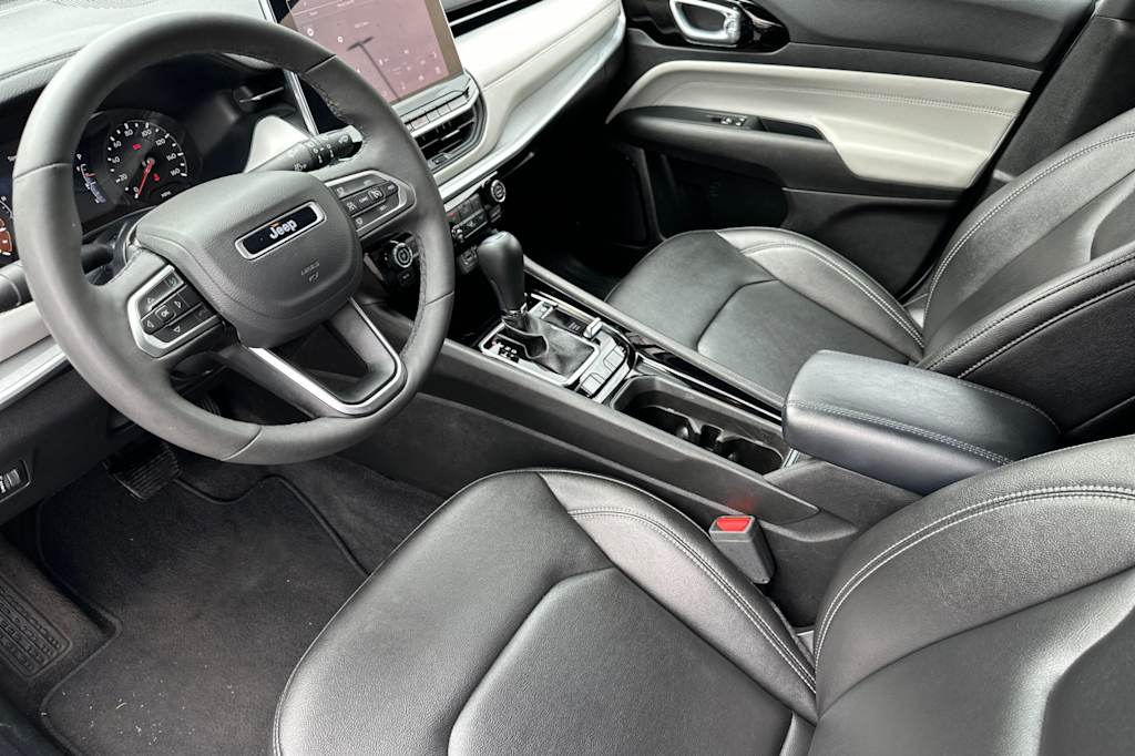 Thumbnail: 2025 Jeep Compass - 8