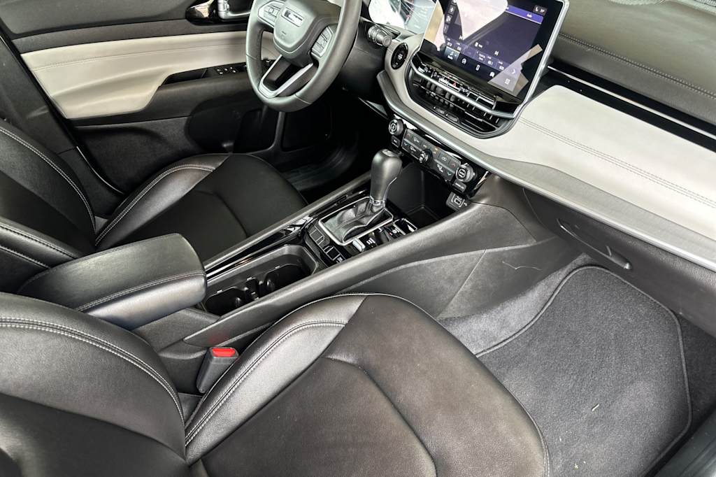 Thumbnail: 2025 Jeep Compass - 12