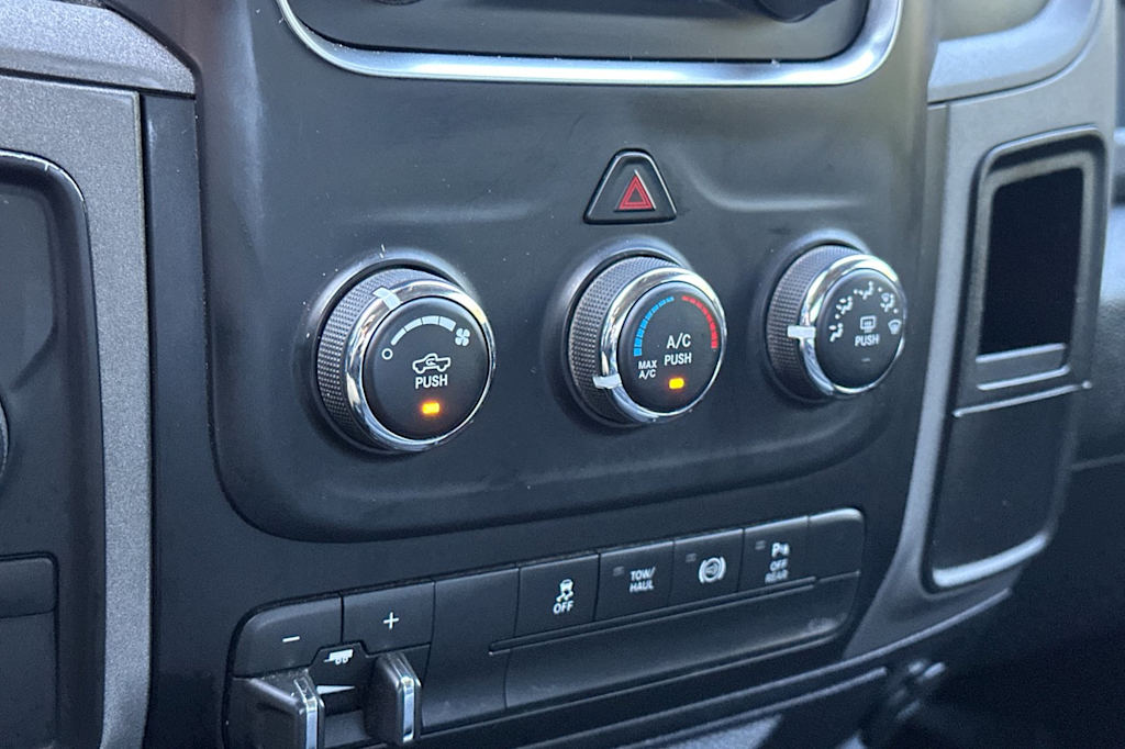 Thumbnail: 2016 RAM 3500 - 22