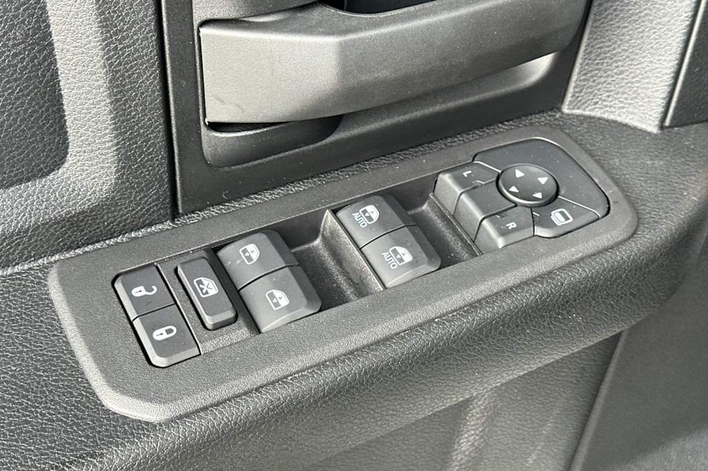 Thumbnail: 2026 RAM 3500 - 18