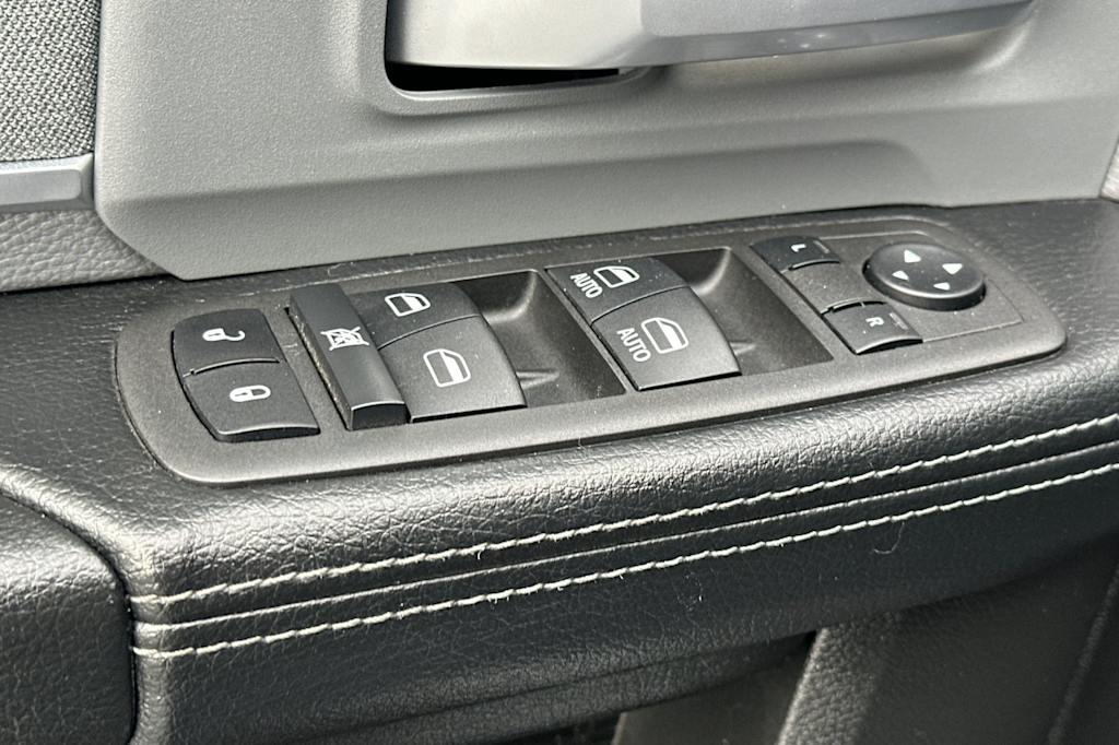 Thumbnail: 2022 RAM 3500 - 19