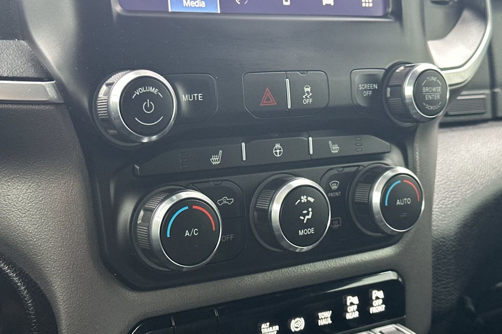 Thumbnail: 2022 RAM 3500 - 22