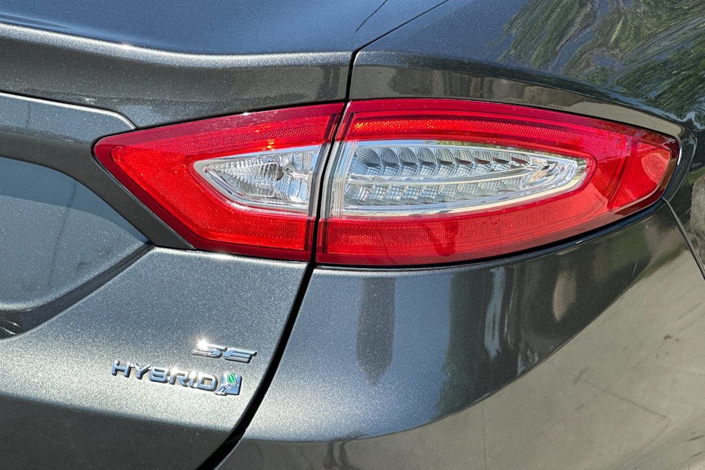Thumbnail: 2016 Ford Fusion - 27