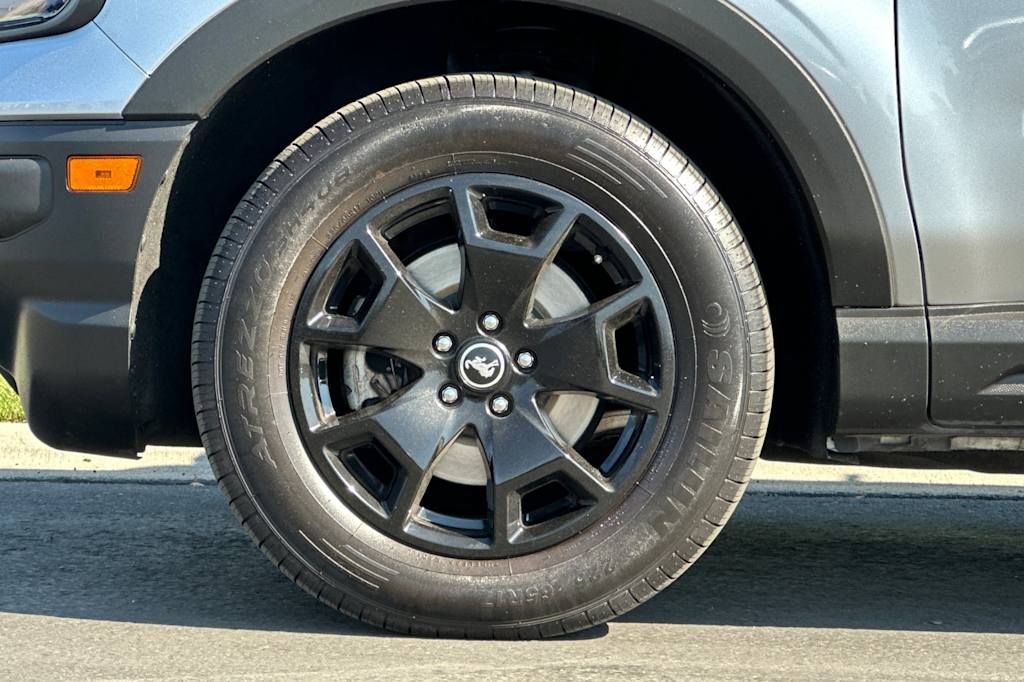 Thumbnail: 2022 Ford Bronco Sport - 7