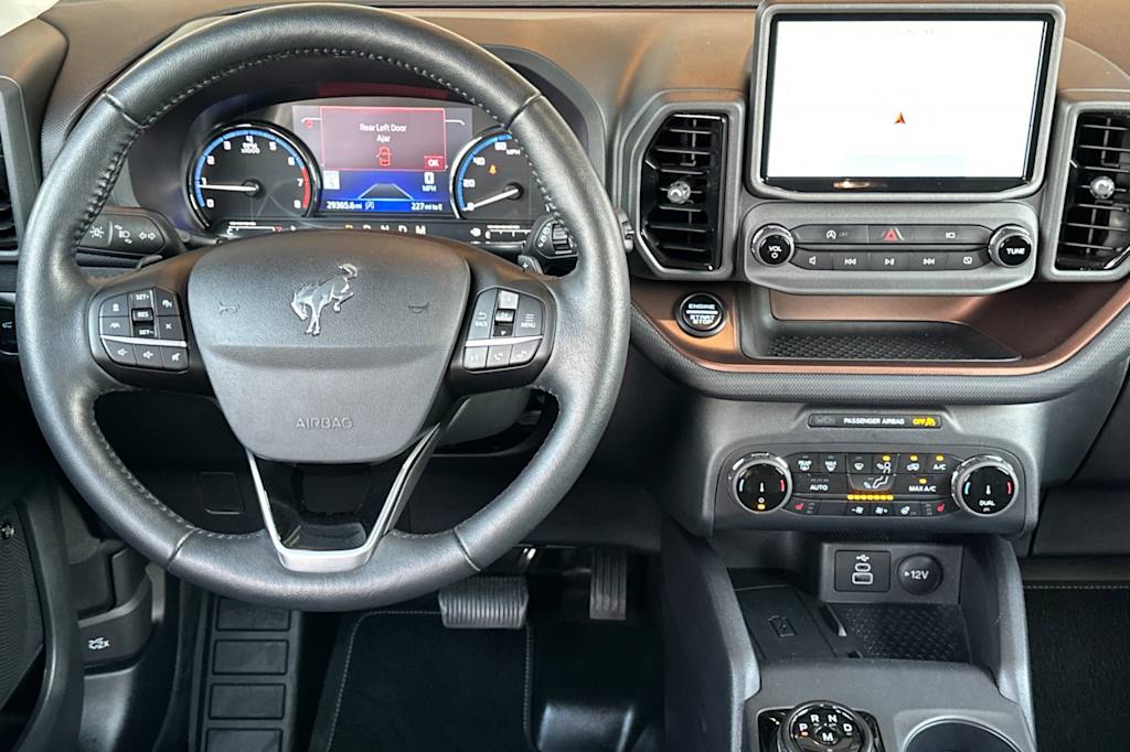 Thumbnail: 2023 Ford Bronco Sport - 12