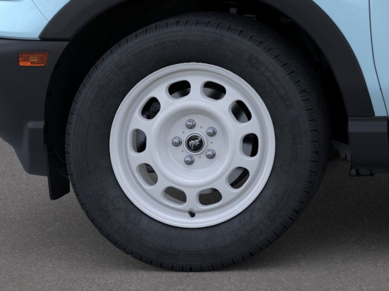 Thumbnail: 2025 Ford Bronco Sport - 7