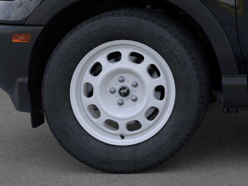 Thumbnail: 2025 Ford Bronco Sport - 7