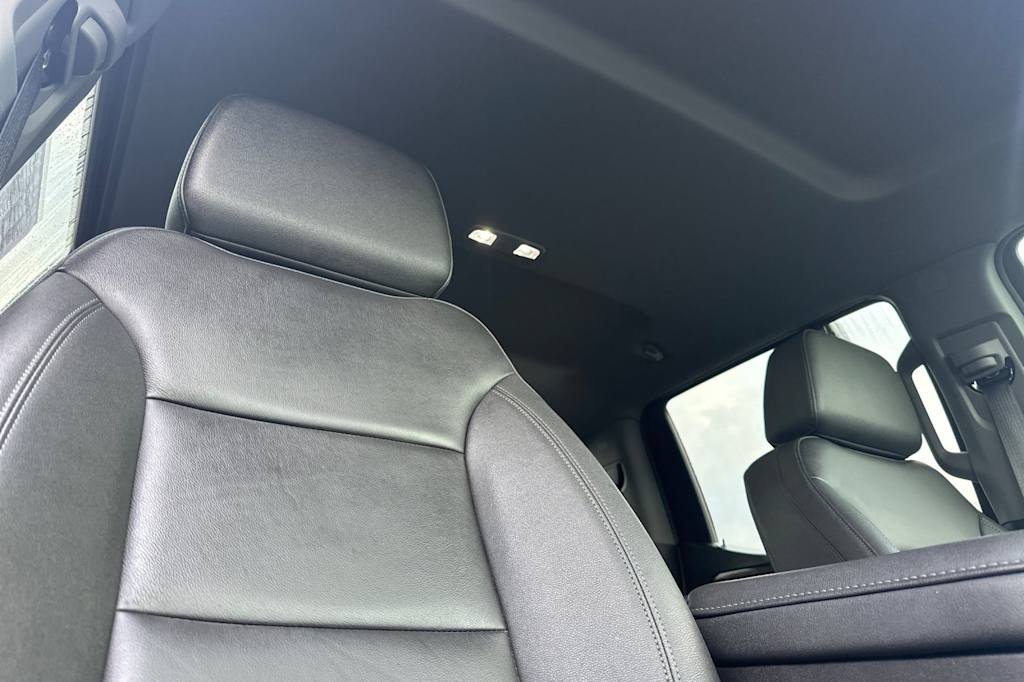 Thumbnail: 2024 Chevrolet Silverado 1500 - 21