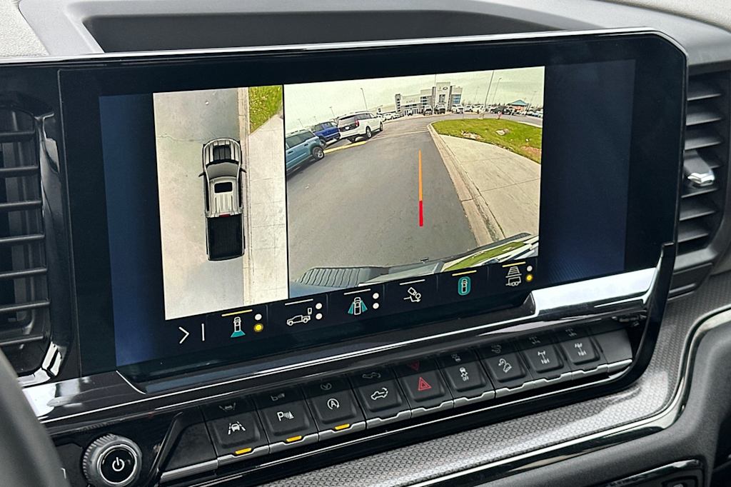 Thumbnail: 2023 Chevrolet Silverado 1500 - 23